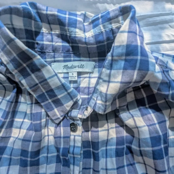 Madewell Button Up Top Size Small - Picture 3 of 3